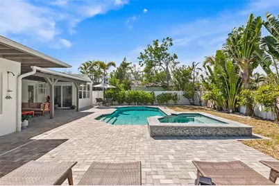 14024 N Bayshore Drive, Madeira Beach, FL 33708 - Photo 33