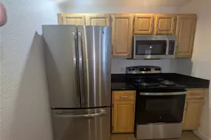 4015 Venetian Bay Dr, Kissimmee, FL 34741 - Photo 5
