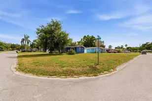 3230 51st St N, Saint Petersburg, FL 33710 - Photo 35