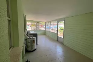 10825 Navajo Dr, Saint Petersburg, FL 33708 - Photo 13