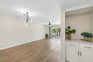160 Columbia Dr, Tampa, FL 33606 - Photo 17