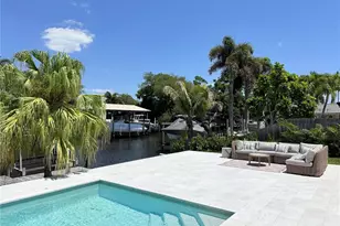 797 45th Ave NE, Saint Petersburg, FL 33703 - Photo 7
