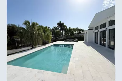 797 45th Avenue NE, Saint Petersburg, FL 33703 - Photo 9