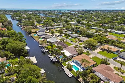 797 45th Avenue NE, Saint Petersburg, FL 33703 - Photo 43