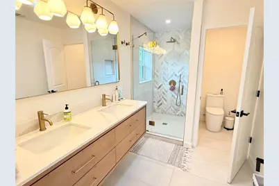 797 45th Avenue NE, Saint Petersburg, FL 33703 - Photo 29
