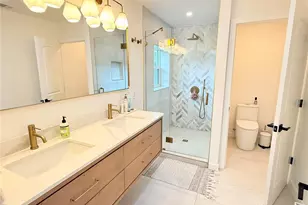 797 45th Ave NE, Saint Petersburg, FL 33703 - Photo 29