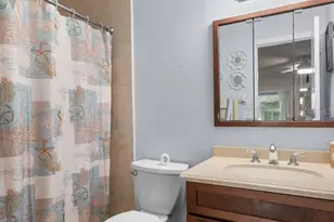 2034 Hawkhurst Cir, Sun City Center, FL 33573 - Photo 27