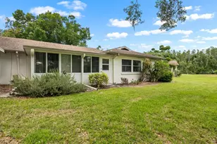 2034 Hawkhurst Cir, Sun City Center, FL 33573 - Photo 45