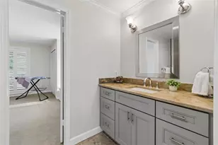 2522 Cozumel Dr, Tampa, FL 33618 - Photo 53