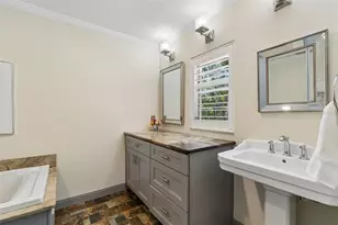 2522 Cozumel Dr, Tampa, FL 33618 - Photo 63
