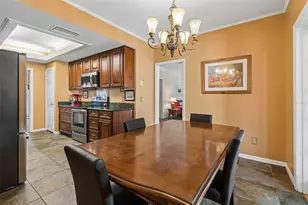 2522 Cozumel Dr, Tampa, FL 33618 - Photo 29