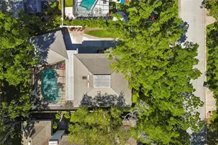 2522 Cozumel Dr, Tampa, FL 33618 - Photo 89