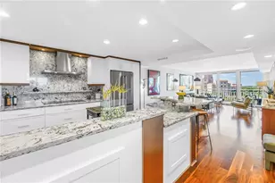 700 Beach Dr NE, Saint Petersburg, FL 33701 - Photo 3