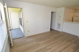 11901 4th Street N, Saint Petersburg, FL 33716 - Photo 21