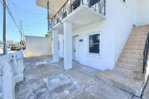 664 Mandalay Ave, Clearwater Beach, FL 33767 - Photo 7