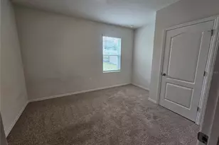 1387 Berry Ln, Davenport, FL 33837 - Photo 15