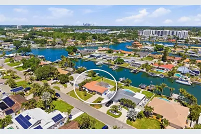 4462 39th Street S, Saint Petersburg, FL 33711 - Photo 3