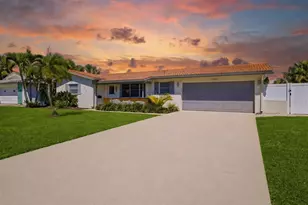 4462 39th St S, Saint Petersburg, FL 33711 - Photo 1