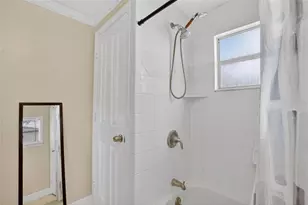 918 Jere Cir, Lakeland, FL 33801 - Photo 11