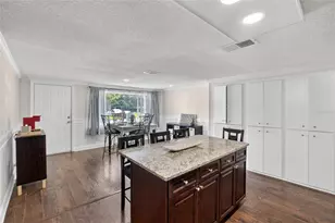 918 Jere Cir, Lakeland, FL 33801 - Photo 3