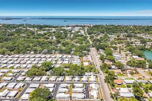 1040 Main St, Dunedin, FL 34698 - Photo 3