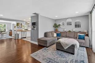 3609 Luma Dr, Holiday, FL 34691 - Photo 5