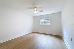 200 Country Club Dr, Largo, FL 33771 - Photo 23