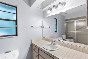 705 Herlong Ct, Brandon, FL 33511 - Photo 21
