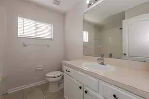 5921 War Admiral Dr, Wesley Chapel, FL 33544 - Photo 11
