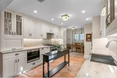 316 9th Avenue NE, Saint Petersburg, FL 33701 - Photo 15