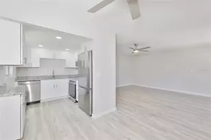 1802 Bedford Terrace, Sun City Center, FL 33573 - Photo 13