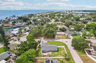 4390 Trout Dr SE, Saint Petersburg, FL 33705 - Photo 25