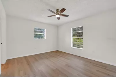37327 Stanford Avenue, Zephyrhills, FL 33541 - Photo 25