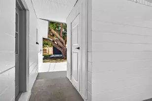 4127 12th Ave S, Saint Petersburg, FL 33711 - Photo 25