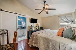 1686 Oak Spring Dr, Tarpon Springs, FL 34689 - Photo 17