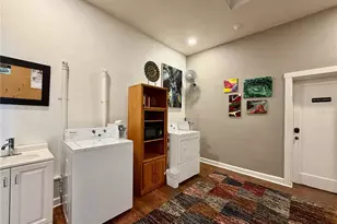 1057 7th Ave N, Saint Petersburg, FL 33705 - Photo 3