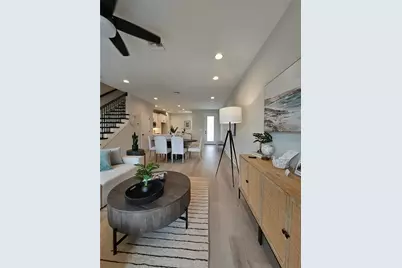 7765 93rd Street N, Seminole, FL 33777 - Photo 3