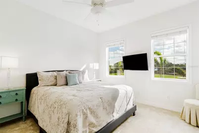 356 Belleair Drive NE, Saint Petersburg, FL 33704 - Photo 39