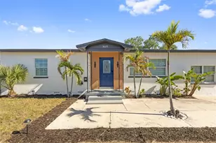 3629 28th Ave S, Saint Petersburg, FL 33711 - Photo 1