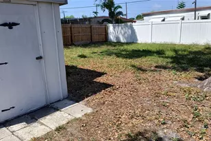10861 126th Ave, Largo, FL 33778 - Photo 3