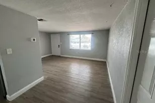 1435 Whitehall Ln, Holiday, FL 34691 - Photo 7