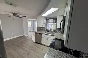1435 Whitehall Ln, Holiday, FL 34691 - Photo 15