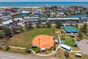 250 126th Ave, Treasure Island, FL 33706 - Photo 31