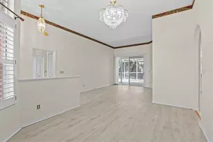324 Wood Dove Ave, Tarpon Springs, FL 34689 - Photo 5