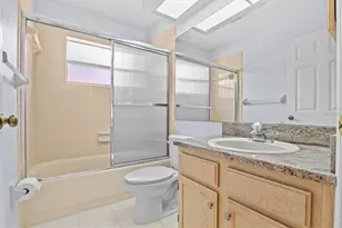 324 Wood Dove Ave, Tarpon Springs, FL 34689 - Photo 33