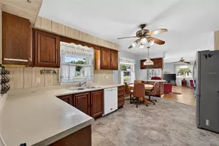 39407 Rockford Ave, Zephyrhills, FL 33542 - Photo 13