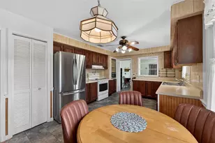 39407 Rockford Ave, Zephyrhills, FL 33542 - Photo 23