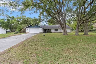 10025 Kimbrough Dr, Brooksville, FL 34601 - Photo 1