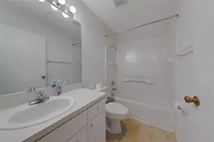2441 New Haven Cir, Sun City Center, FL 33573 - Photo 35