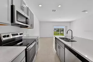 13223 Stable Pl, Parrish, FL 34219 - Photo 5